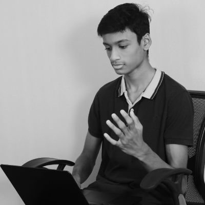 bearishan's profile picture. Creative storyteller making cool motion, logos & graphics. Helping tech & SaaS brands look dope and stand out online. Building my biz one design at a time!