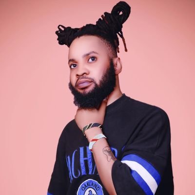 ⚜️Global Entertainer
⚜️Pro DJ/Producer
⚜️Artist Manager @kemishan🌟
⚜️C.E.O @HumbleDjzAfricaEnt
⚜️C.E.O @BrownAvenueRecords
⚜️BookNow^deriothedeejay@gmil.com