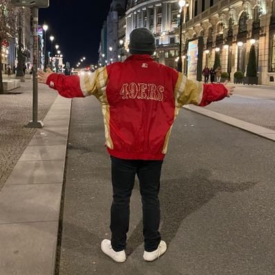 AlbertoPrieto__'s profile picture. 👽 Alberto | 🏈 Raritos del Football @RaritosFootball | ⭐College & NFL | 🔴🟡 Miembro de @49ers_Spain | 🎙️🤘🏻🔥 Narrador en @MadridBravos