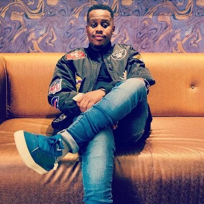 sandile_masupha's profile picture. Be.