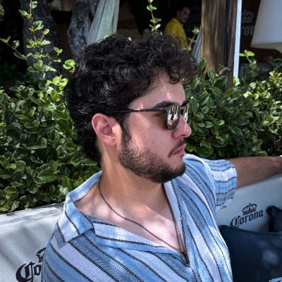 onejamesfrancis's profile picture. 