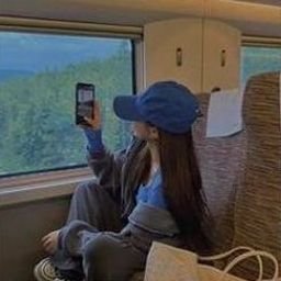 Quoreatme22746's profile picture. 