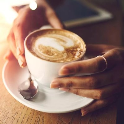 pretty_bousy's profile picture. أبي إختار لي إسمي، وأسلافي إختاروا لي إسم عائلتي. هذا يكفي، أنا من أختار طريقي.
Artikelschrijver in het Arabisch en Nederlands, Volg het laatste en belangrijks