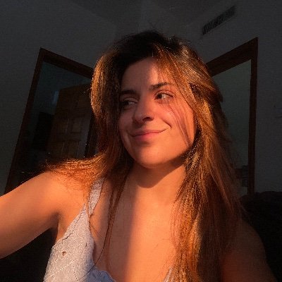 MelisaMorales_'s profile picture. be where your feet are