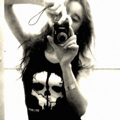 MakinaLady's profile picture. 