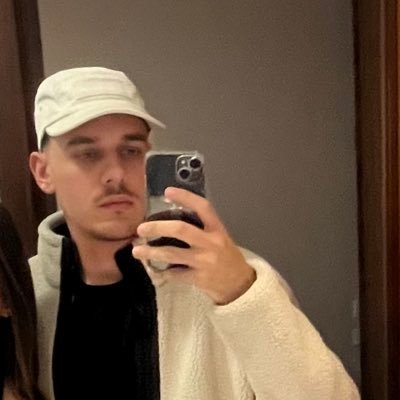 horta_11's profile picture. fé p tudo.