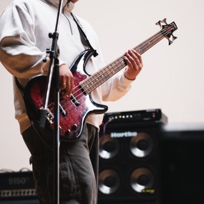 yura_sitd's profile picture. SIT23AD / 軽音-部長 / 音研 / Ba.(Gt.(Vo.))??? My Hair is BaD THE ORAL CIGARETTES ^^ #邦ロック #邦ロック好き #邦ロック友達募集