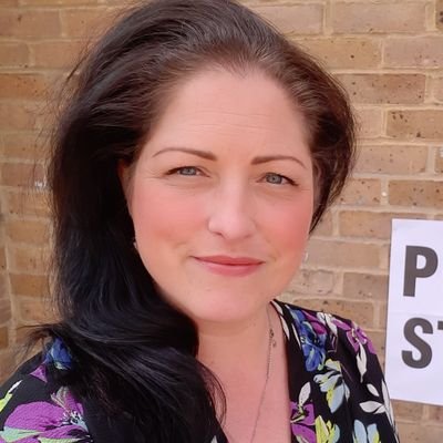 Cllr Laura Manston Profile