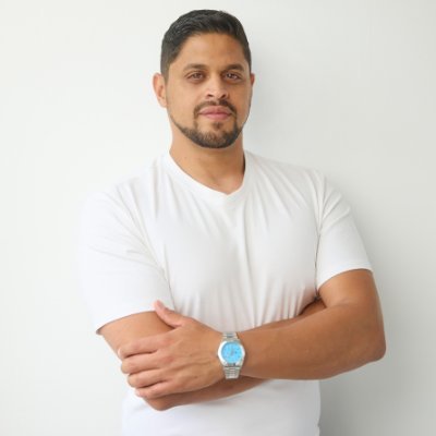 GavrielAriel2's profile picture. Entrepreneurship is my tool. Connection is my power.