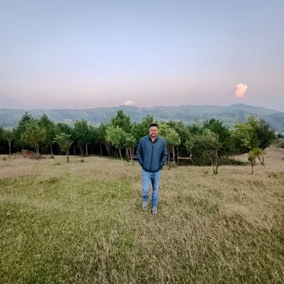 gunj_nxplr's profile picture. Exploring Life through Tech + Taste | Bharat