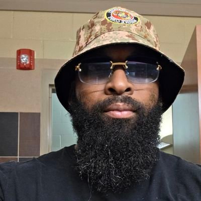 36
Detroit v. Everybody
#Scorpio #beardgang
Unknowable by nature
USMC Vet
IG: rampage_miller
SC: rampage-miller
