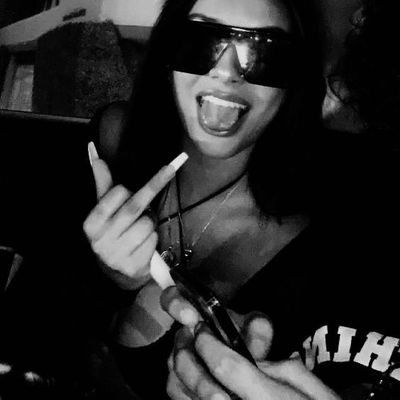 Girl_szen's profile picture. ??