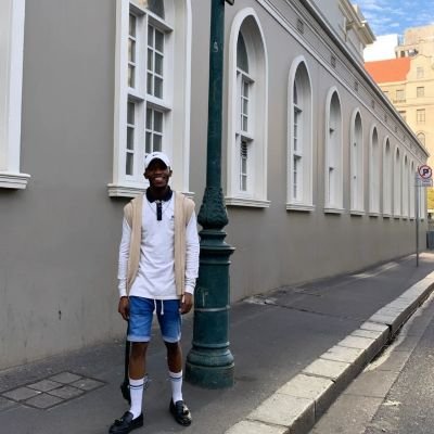 Avi_Lea's profile picture. ☆Snapchat:avi.lea 😜💬 》
 ♈🌊🔥 》
 🐐