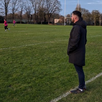 @ladiesFHFC manager, Coach for @sapperfootball, Analysis for @ArmyFA1888 and Player coach for @Kinloss_Sappers - UEFA C