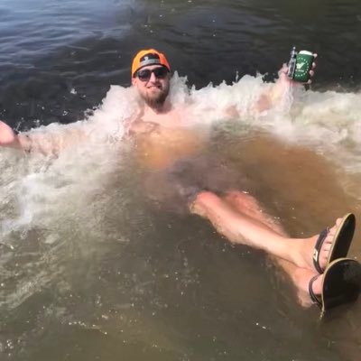 Somefungi's profile picture. Stuff and Things…