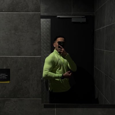 trsrom1's profile picture. 📍Paris