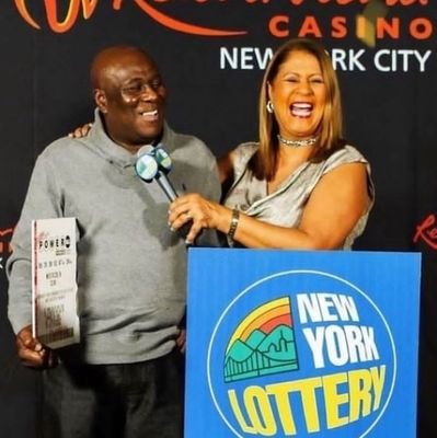 I'm Dave Johnson winner of $298.3million I'm giving out $30,000 to my first 2000 followers
