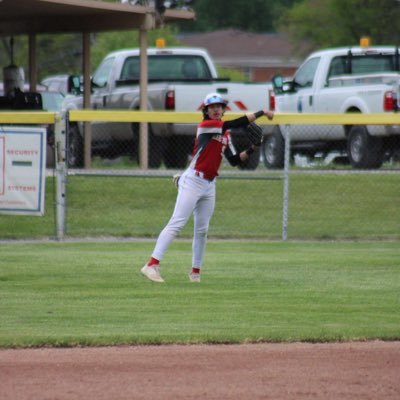 Anthony#5 I 6,2 160 l LSHS Basketball Pg, Sg I Lakeshore Highschool I JV Baseball | P, 3B, LF, | Class of 2027