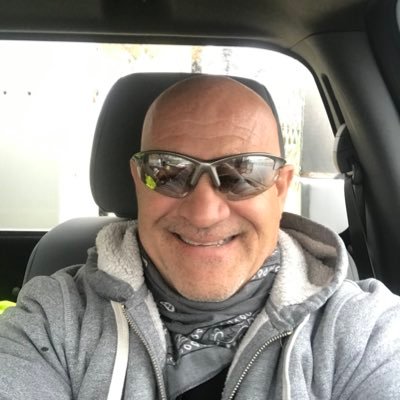 swk121's profile picture. 