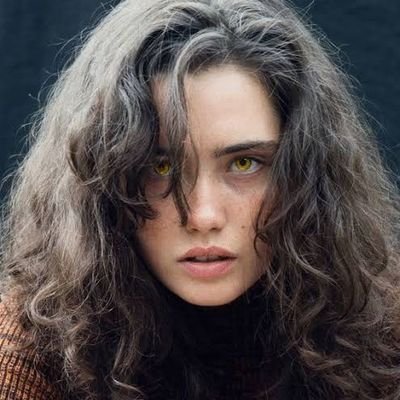 Edad¿?▪ Nephilim (Humana/Angel)
OC wild girl / speaks only a little human language
#MultiEra
#Fantasy
•• Ficha https://t.co/AxX6CKEAzk
TheGoldenOne