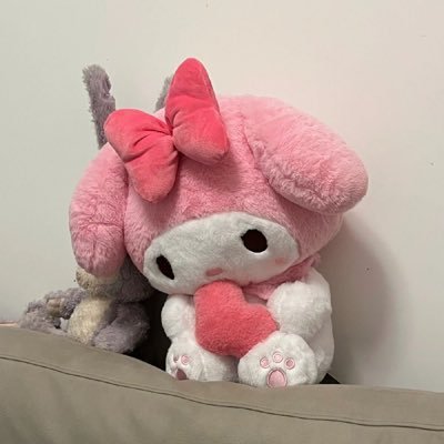 ytsatie's profile picture. delulu is the trululu