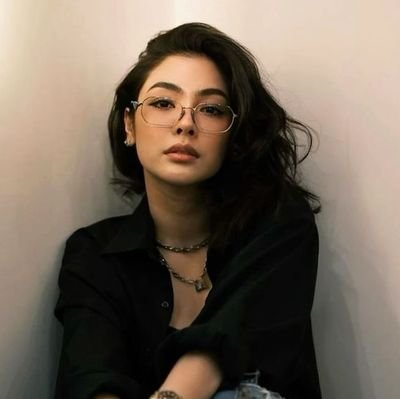 #𝑁𝐴𝑌𝐴𝑅𝐼𝑉𝐸𝑅𝐴~A verdadeira vitória só vem junto de muito sacrifício~