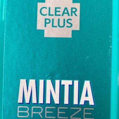 s9kh0qY4F927896's profile picture. 