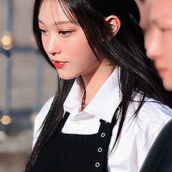 K07HR's profile picture. feline gɑze — ɑtt to world, heɑrt seɑled tied ⠀ ⠀⠀⠀ ⠀ ⠀ ⠀ in ɑ ribbon ♡ she gifts like coo𝓀ies, swtzhrn ·