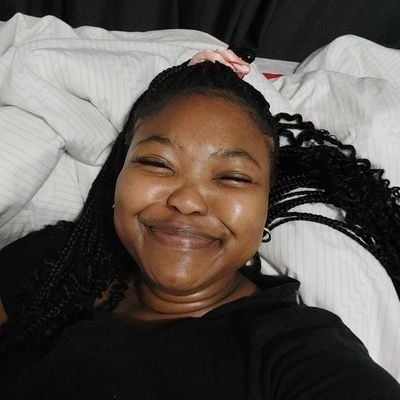 LusandaBalenii's profile picture. I come up in the spot looking extra fly|| Man United|| Ukiyo 🍃