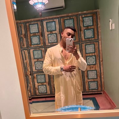 Praveeennnn's profile picture. Liverpool FC, SAF ⚔️