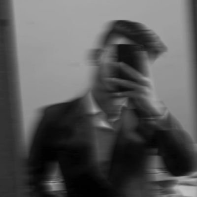 simpleman2003's profile picture. 👨‍💻 Developer • 🎮 Gamer • 💭 Overthinker • 🕉️ Religious