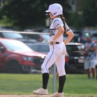 Sydneystaehler's profile picture. | Bay Port High school 2028| Velocity Nelson 16u| Third base/Utility| email: sydneystaehler@gmail.com Instagram: sydneystaehler_