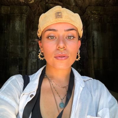 Photographer & storyteller to protect our planet | IG : 6nissa / From Malaysia to France for UNOC3 - From France to Laos by train