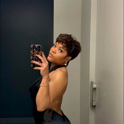 1913 ♡ | one of them “I like art” type girls | poet | 🇹🇨 | #ILYMY