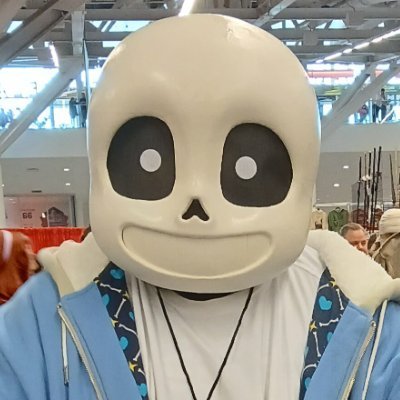 Heya @. I'm Sans, Sans the skeleton. Isn't @spaghetti_skele cool? Wanna go to Grillby's? @_lewd_tori_ is my goat mama. comedian/trombonist.