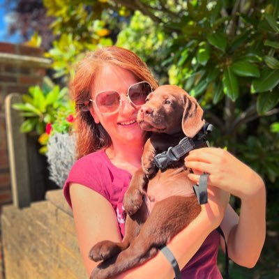 annakoganna's profile picture. Tinkering with frequencies. I ll be back.