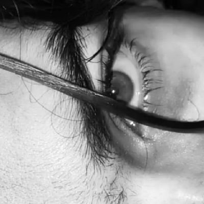 emirzkhan's profile picture. I read charts.