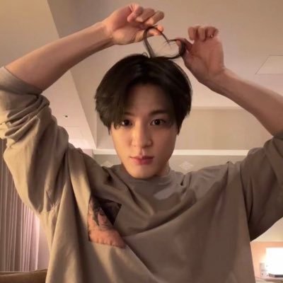 xsomeonex6's profile picture. 