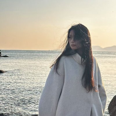 IsleomTY's profile picture. 📢 We're on the lookout for collaboration partners for product swaps, with the bonus of free exposure! 🚀
💌yami.yang@twopagescurtains.com