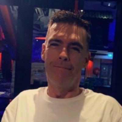 ROLLTEXPAINTING's profile picture. 💥 10/10 good boy, 100% chill. making bank and helping others crush it in crypto.