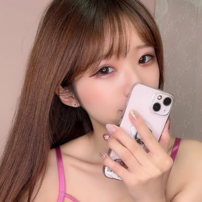 オトナ向け生配信してまス┊普段はSNS中心に活動してるよ♡ ┊他のSNSはこちら▶︎ https://t.co/z4laX0M1Gp