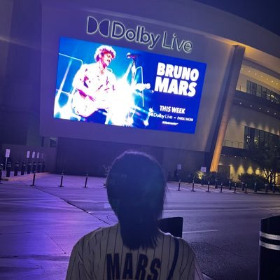 Amb3r53's profile picture. Hooligan, Katycat, and WWE fanatic