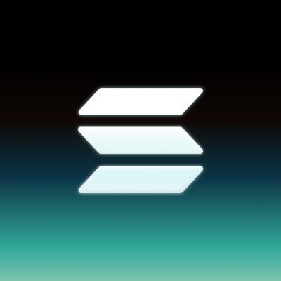 I don’t do hopium. I do data. Tracking on-chain flows, token velocity, and governance activity. Right now: watching $ZRO and $STRK closely.