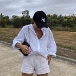 Iqalsaur302711's profile picture. 