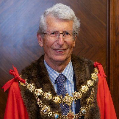 The Mayor of Wandsworth for 2025/26, Councillor Jeremy Ambache
Charities are @MindworksU, @WWRefugees and Wandsworth Oasis