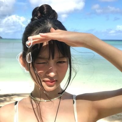 woolfieebear's profile picture. #박정우 & #레이 girly 🎀