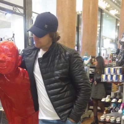 Serj882531's profile picture. 