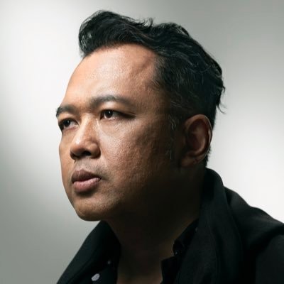 digitech & gaming enthusiast • communications consultant at Mesin Masa Depan • frontman of Sic Mynded • https://t.co/1QkOj7qShV