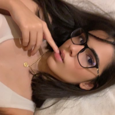 butterflyasii's profile picture. persan rug