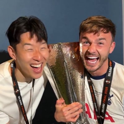 tweet mostly about spurs/football. I am gay so if for some weird reason that bothers you, don’t follow 🏳️🌈